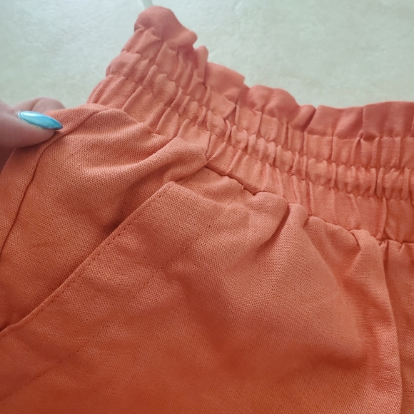 A New Day Bundle: 2 High-Rise Pull-On Lightweight Linen Blend Paperbag Shorts M - Picture 4 of 9